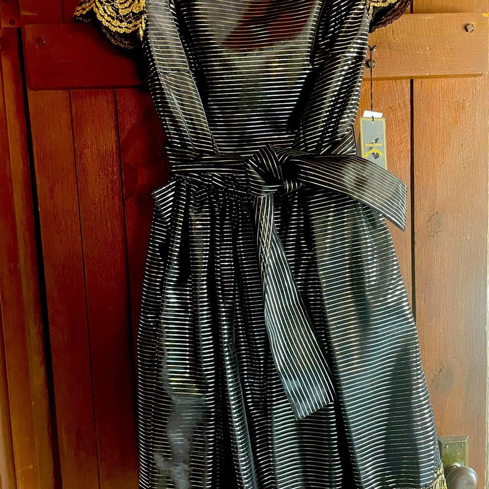 Monroe Lace / Gold Thread